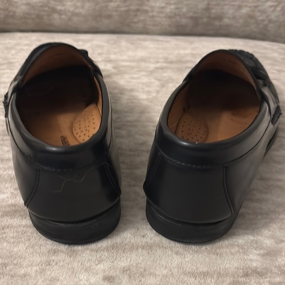 Johnston & Murphy Men’s Black Leather Tassel Loafers - Picture 4 of 8